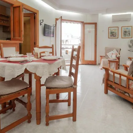 2 Bedroom Amazing In * 또레비에하